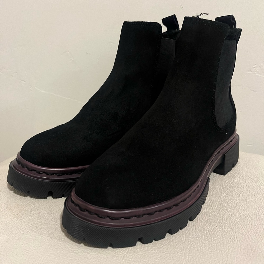 Danassa Made In Portugal Leather Suede Chelsea Ankle  Boots Women’s Size 37